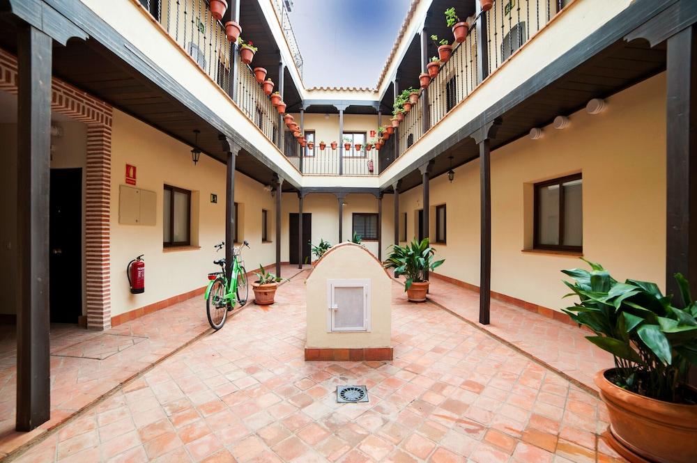 Corral De Los Chicharos Σεβίλλη Εξωτερικό φωτογραφία